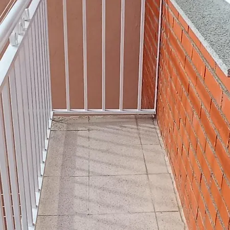 Διαμέρισμα Vivienda Almanzor *